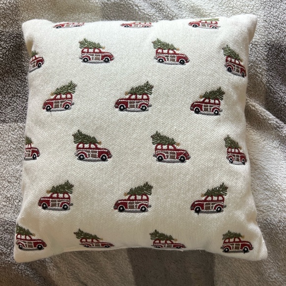 Pottery Barn Holiday Pottery Barn Christmas Pillow Poshmark